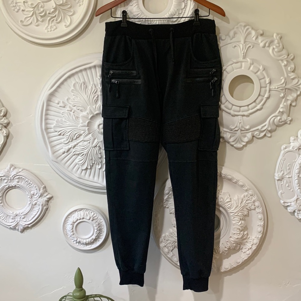 Stylish and upscale sweatpant